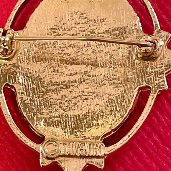 Vintage Sarah Coventry Victorian Inspired Floral Brooch Pendant - Picture 6 of 7
